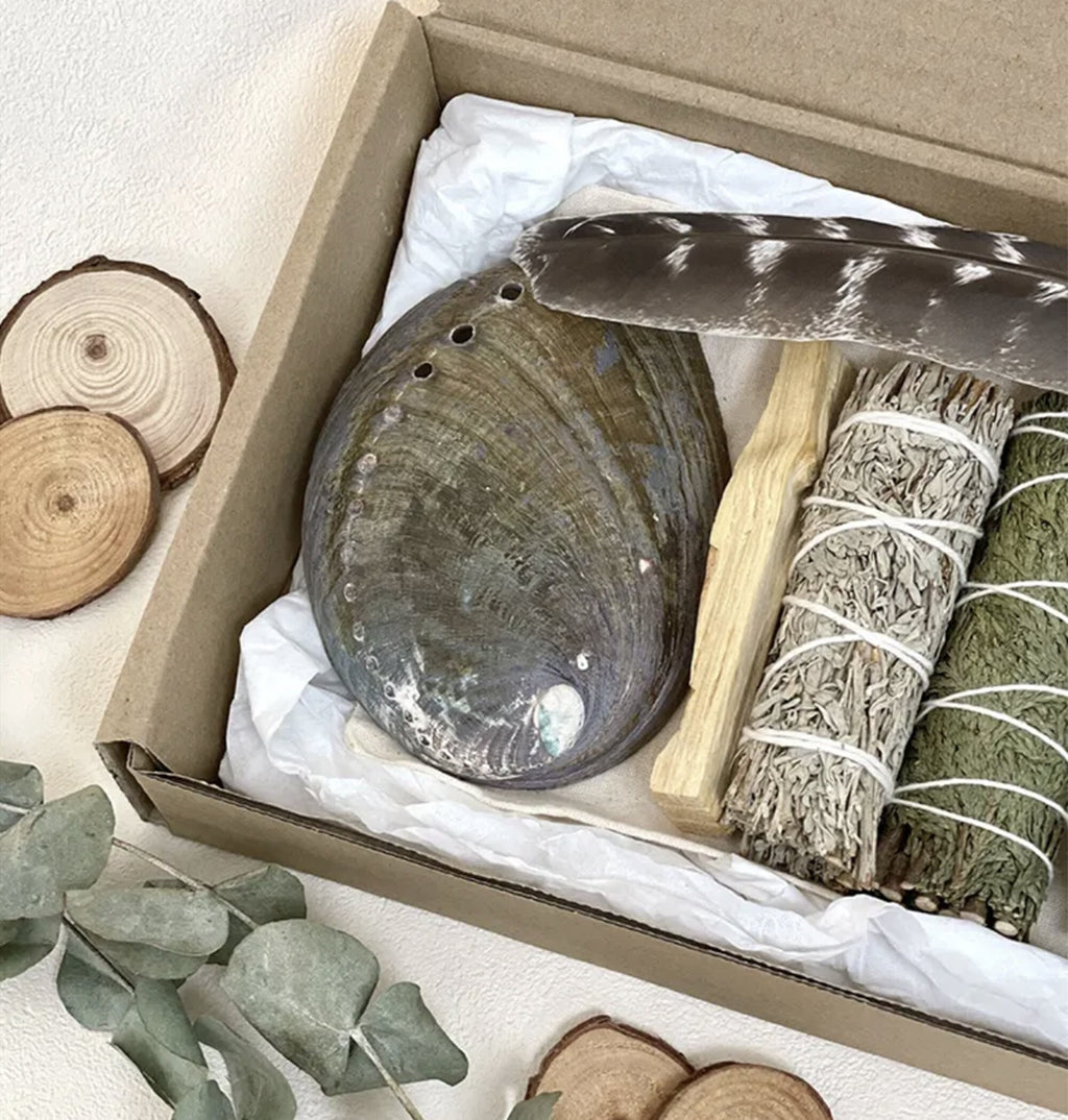 Sage Stain Kit, Smudging Kit- White Sage, Blue Sage, Cedar, Palo Santo, Abalone Shell, Tripod and Feathers! Aromatherapy Meditation Kit