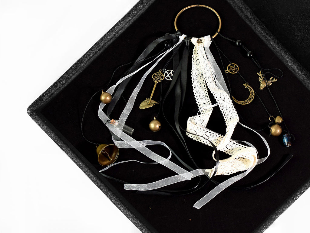 Witch Bells for Home Protection Magic, Decorated Door Knob, Witch Ribbon Wind Bells Decorations, Witchcraft Supplies, Witch's Gift