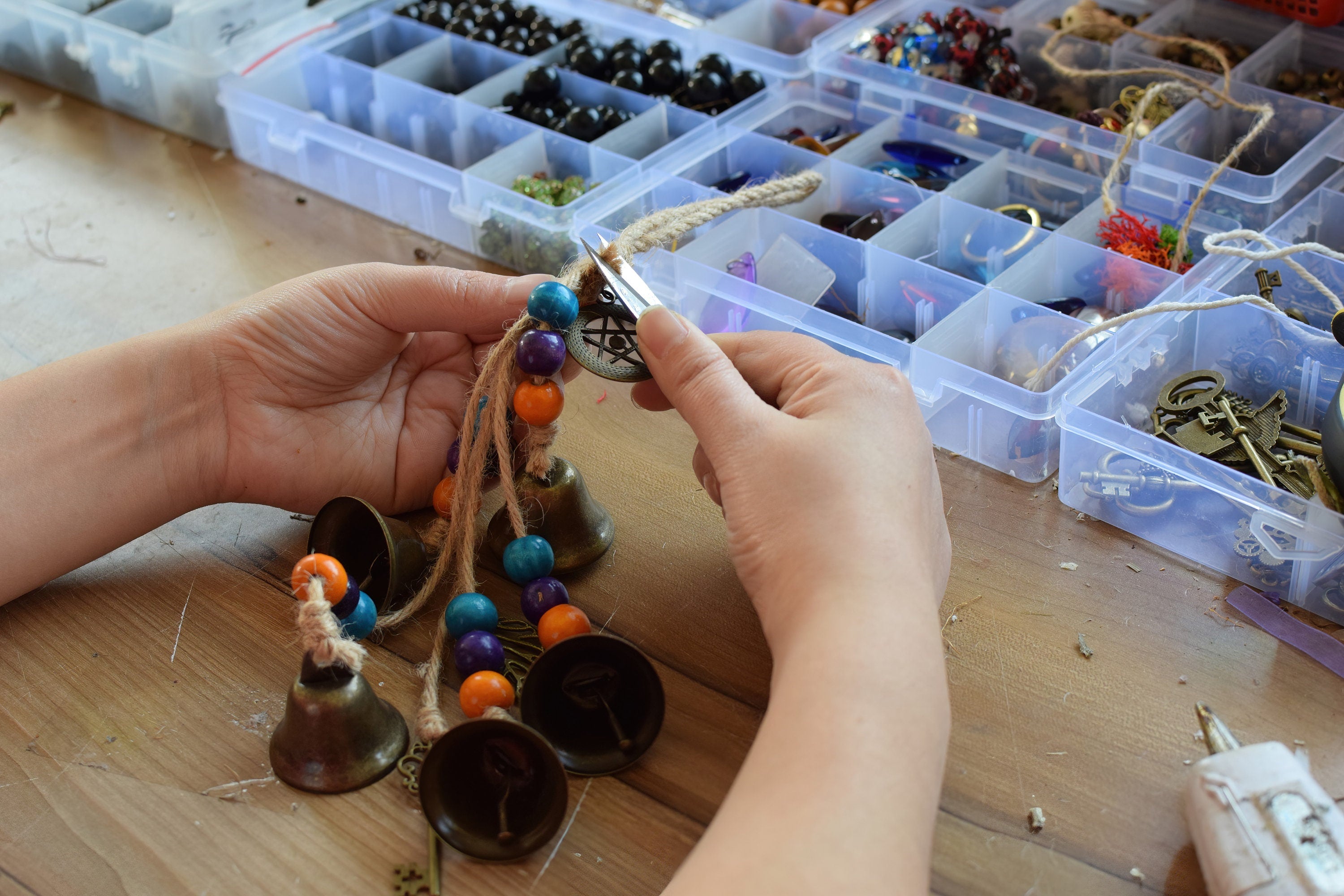 Hanging Bells Gift for Witchy, Witch Bells for Protectio Home, Handmade Witchy Decor, Boho Door Handle Decor