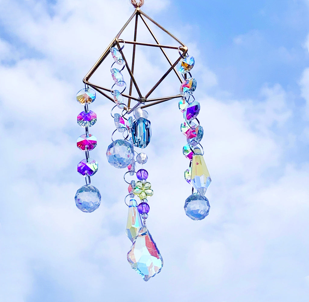 Ploy Sun Catcher , Hanging Crystal Prism, Rainbow Suncatcher, Rainbow Maker Crystal, Wall Hanging, Gift for Cat Lover, Gifts for Kids