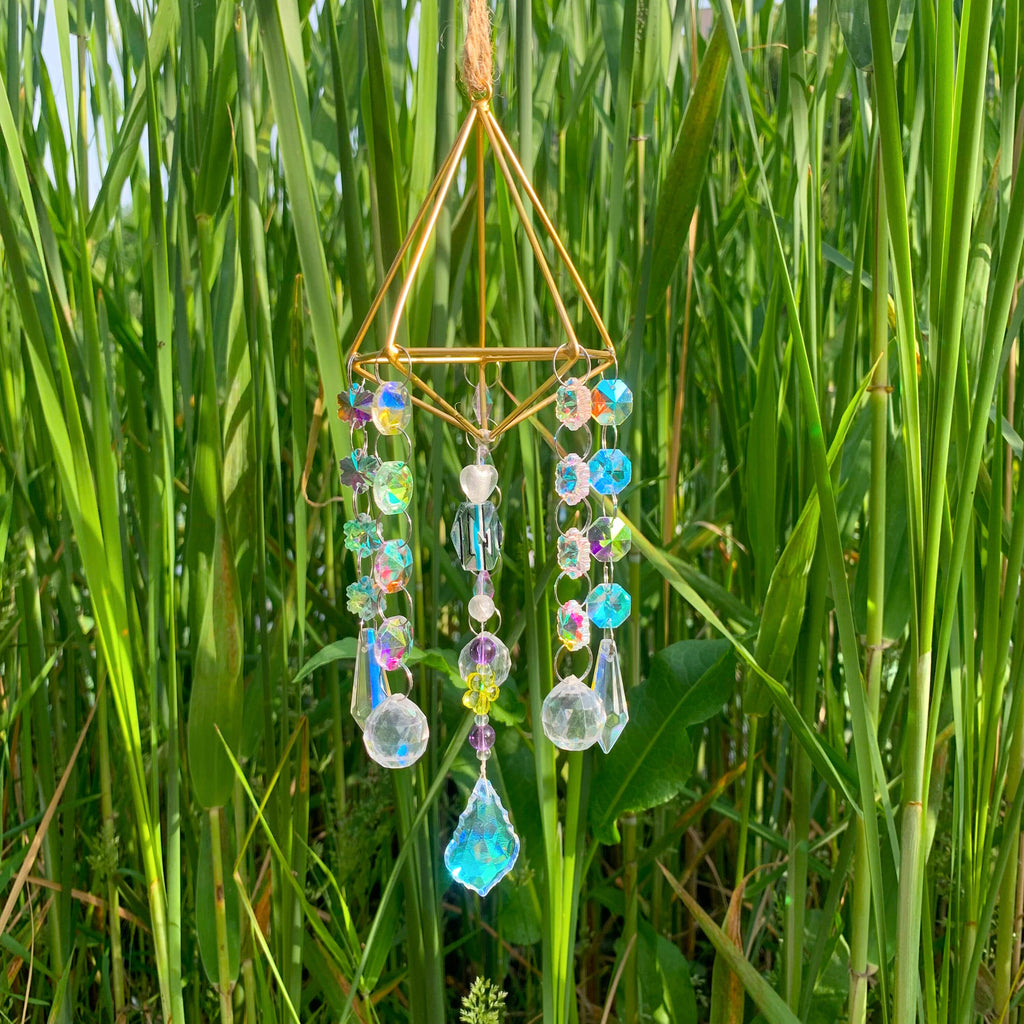 Ploy Sun Catcher , Hanging Crystal Prism, Rainbow Suncatcher, Rainbow Maker Crystal, Wall Hanging, Gift for Cat Lover, Gifts for Kids