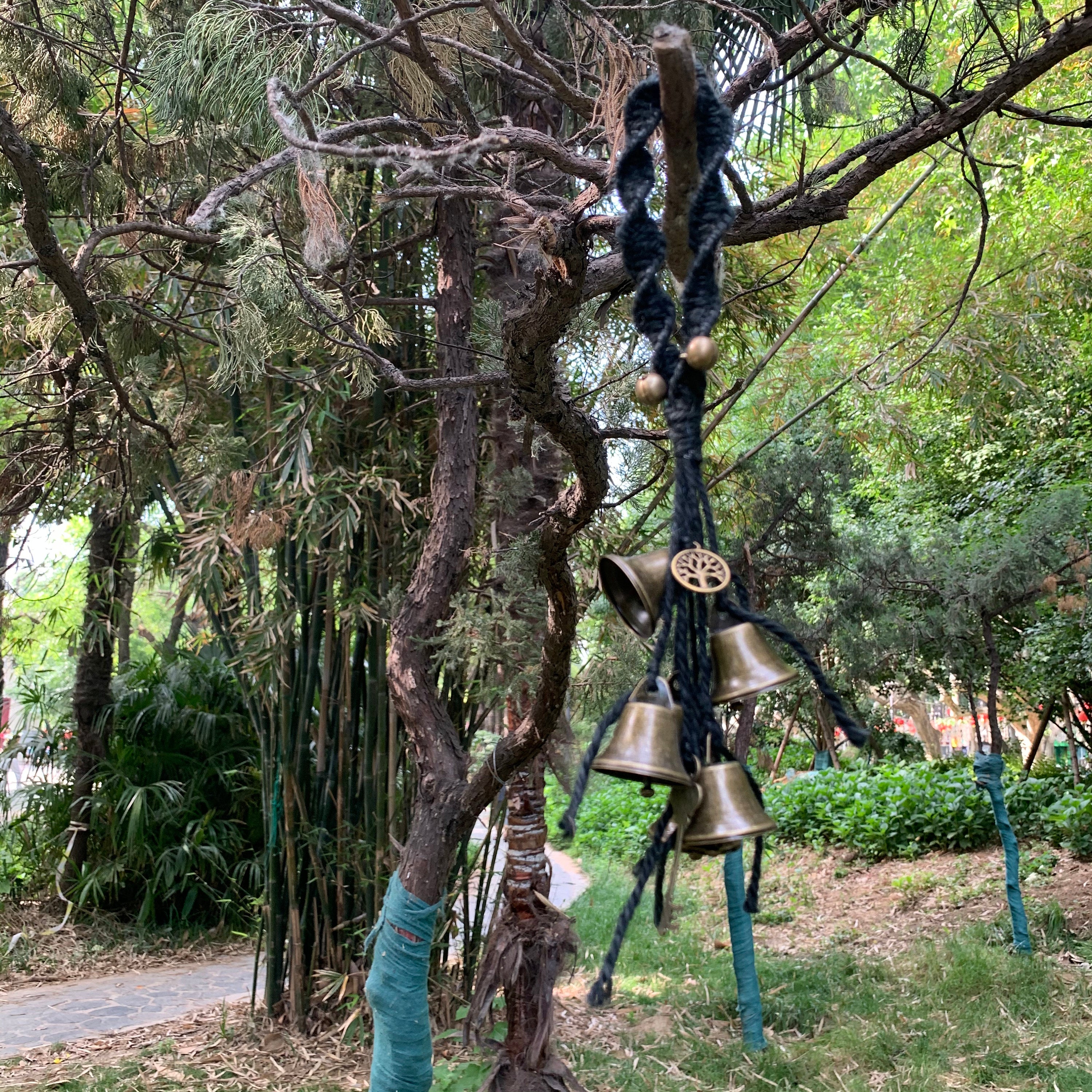 Black Hanging Bells for Home Protection, Halloween witch bell, Altar Tools, Handmade Gift for Mom, Witchcraft Decor for Home