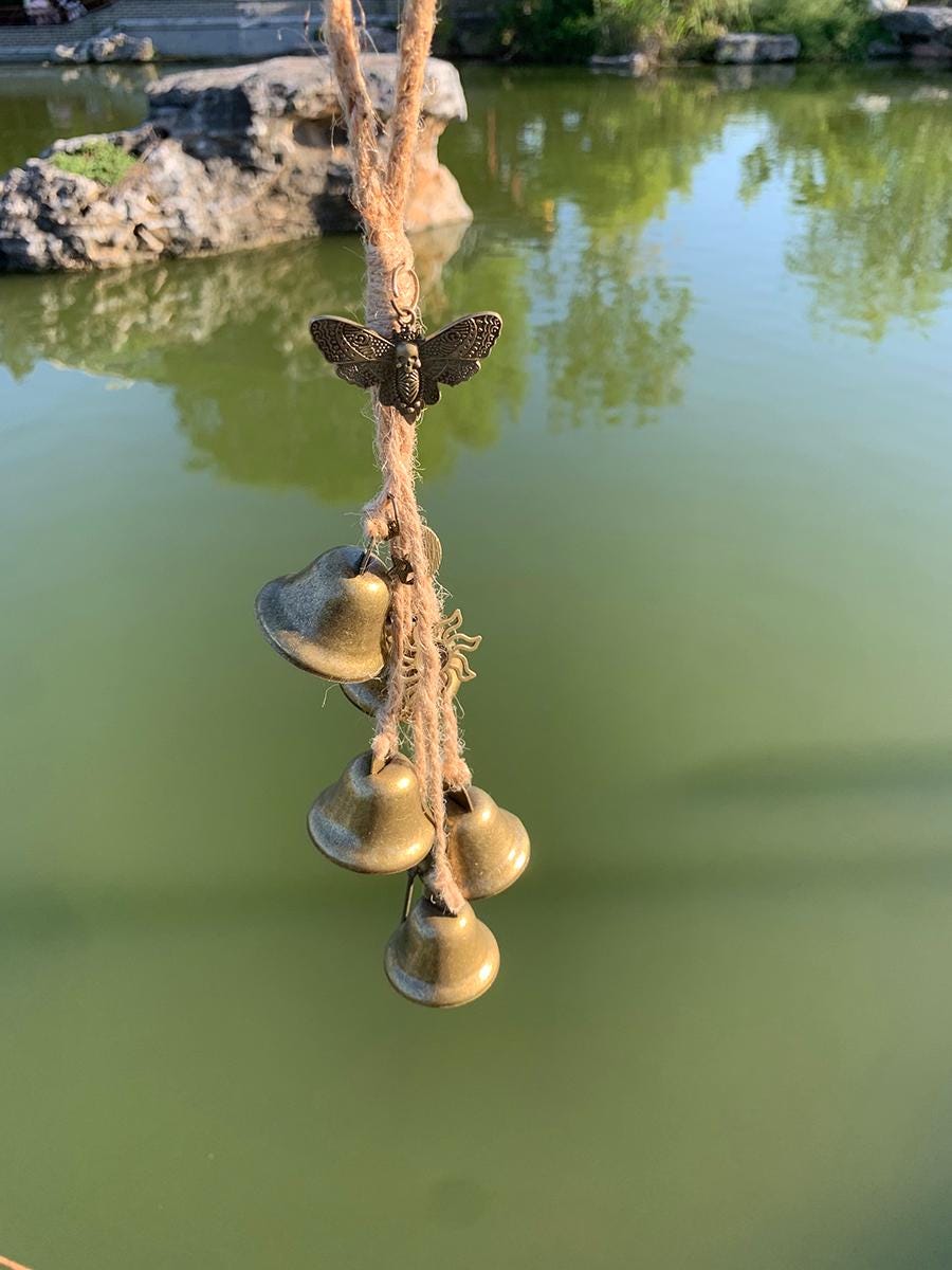 Hanging Bee Witch Bells for Doorknob, Celtic Door Bells, Door Protecti