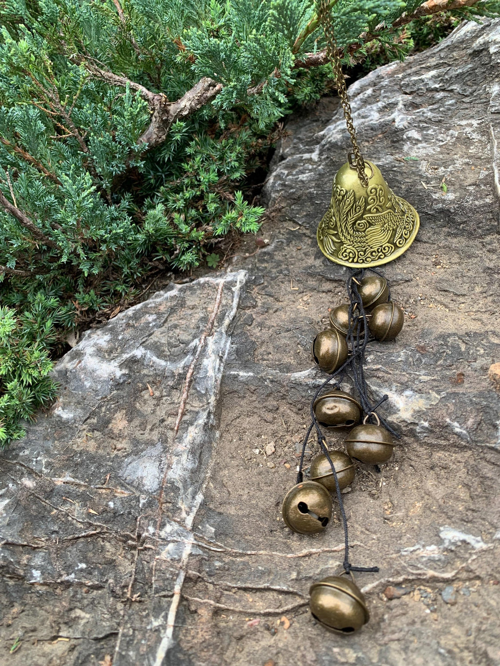 Hanging Bells for Door Protection, Harmony of Dragon and Phoenix Bells for Home Blessing, Mystical Witchcraft Bell for Altar, Wicca Gift