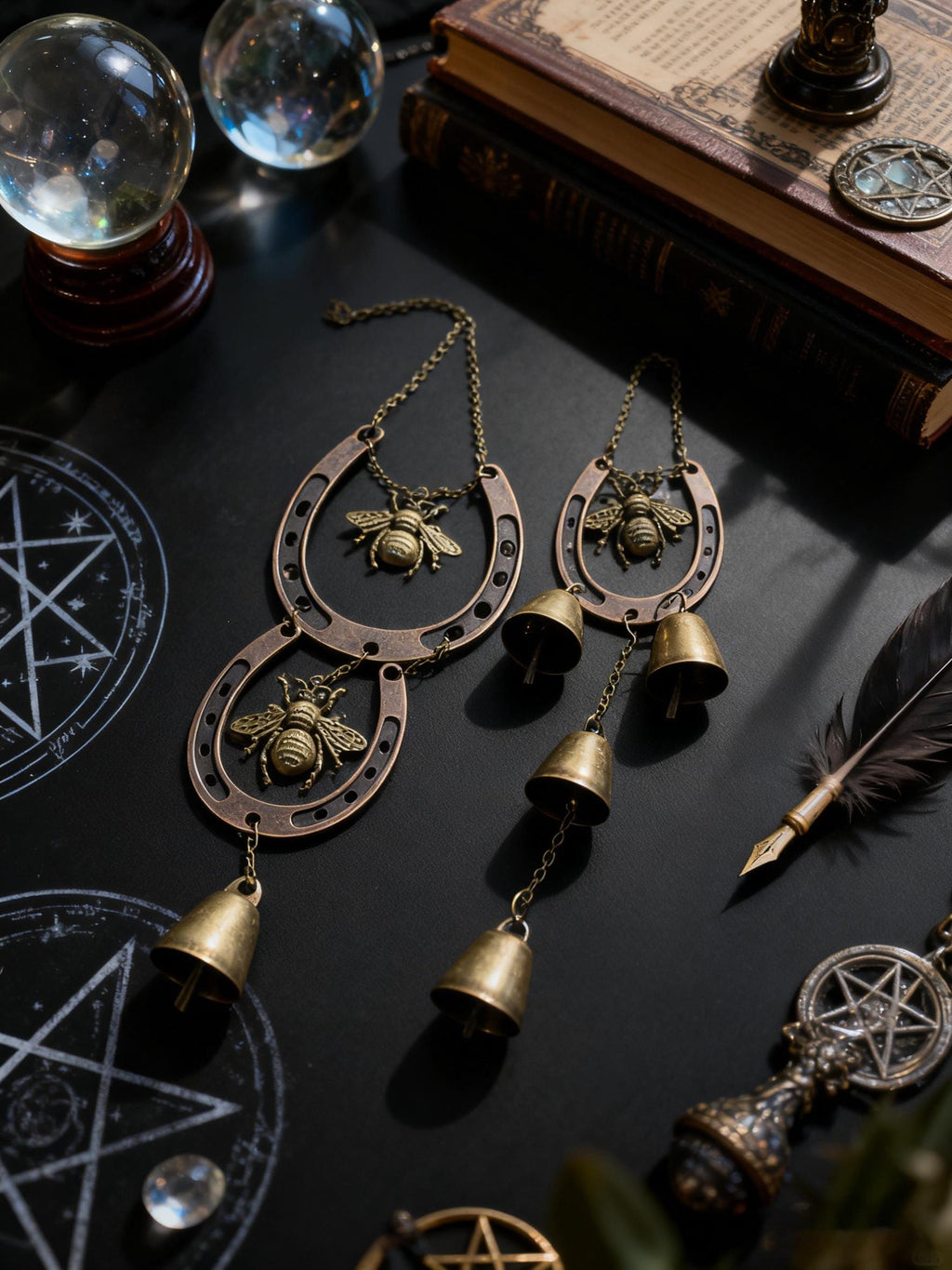 Outdoor Witches Bells with Horseshoe and Bee Charm for Home Protection